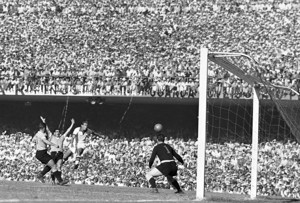 O Maracanã em 1950.