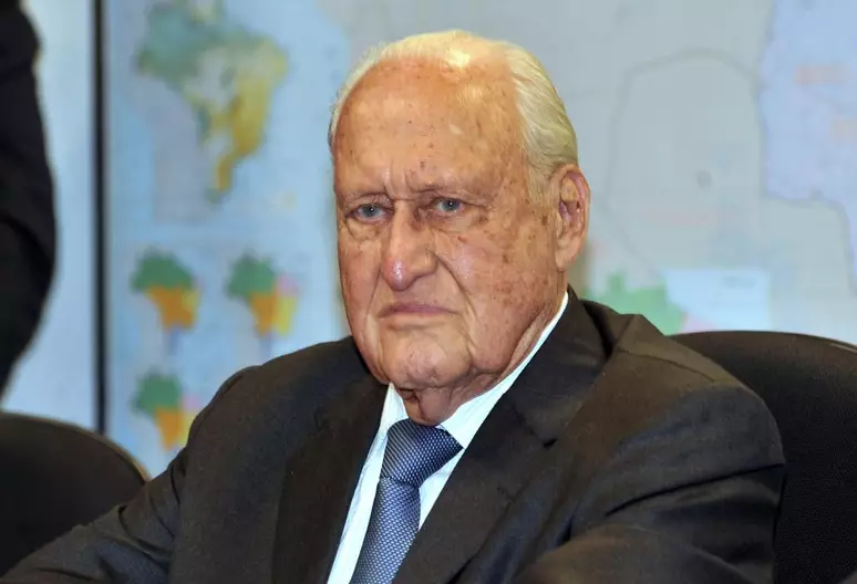 Uma lenda. O nosso João Havelange.